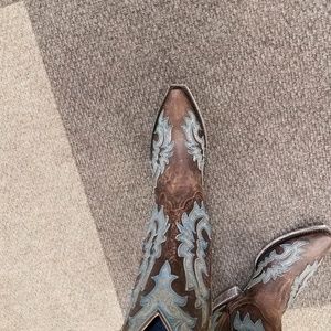 Meet your Posher, Melissa